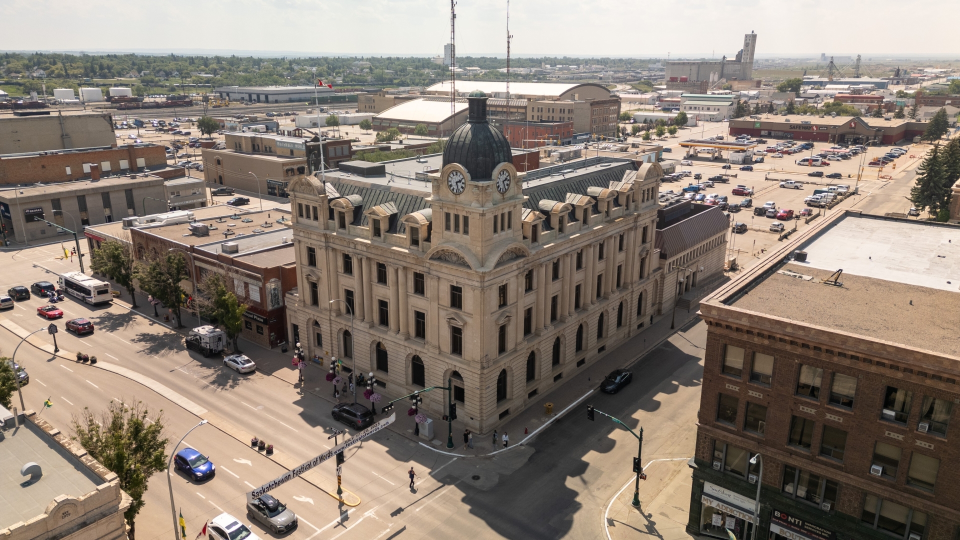 Moose Jaw reduces GHG emissions by 11% using Greenwave’s smart monitoring solutions.